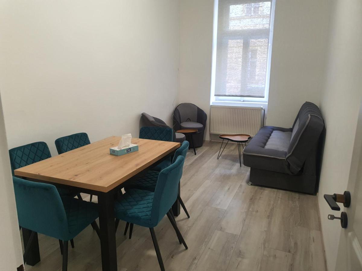 Hostel Comfort Πράγα Εξωτερικό φωτογραφία